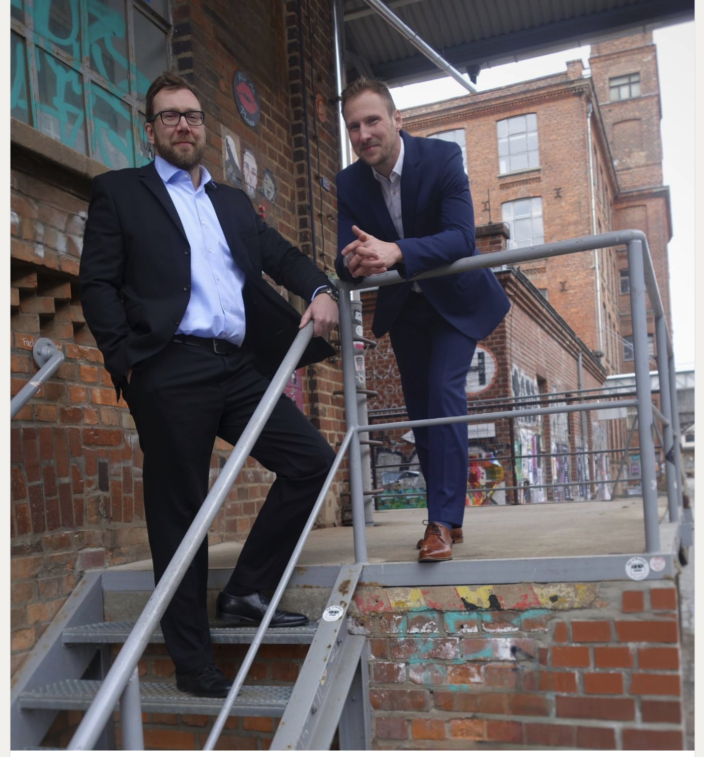 Kristian Bielow und Patrick Goercke auf dem Foto zur LinkedIn-Veröffentlichung von Aureus Kapital