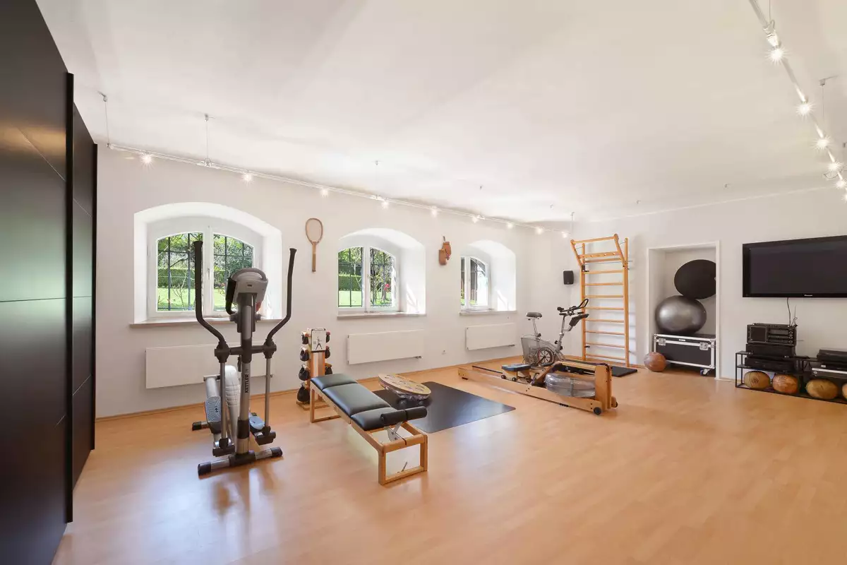 Private gym
