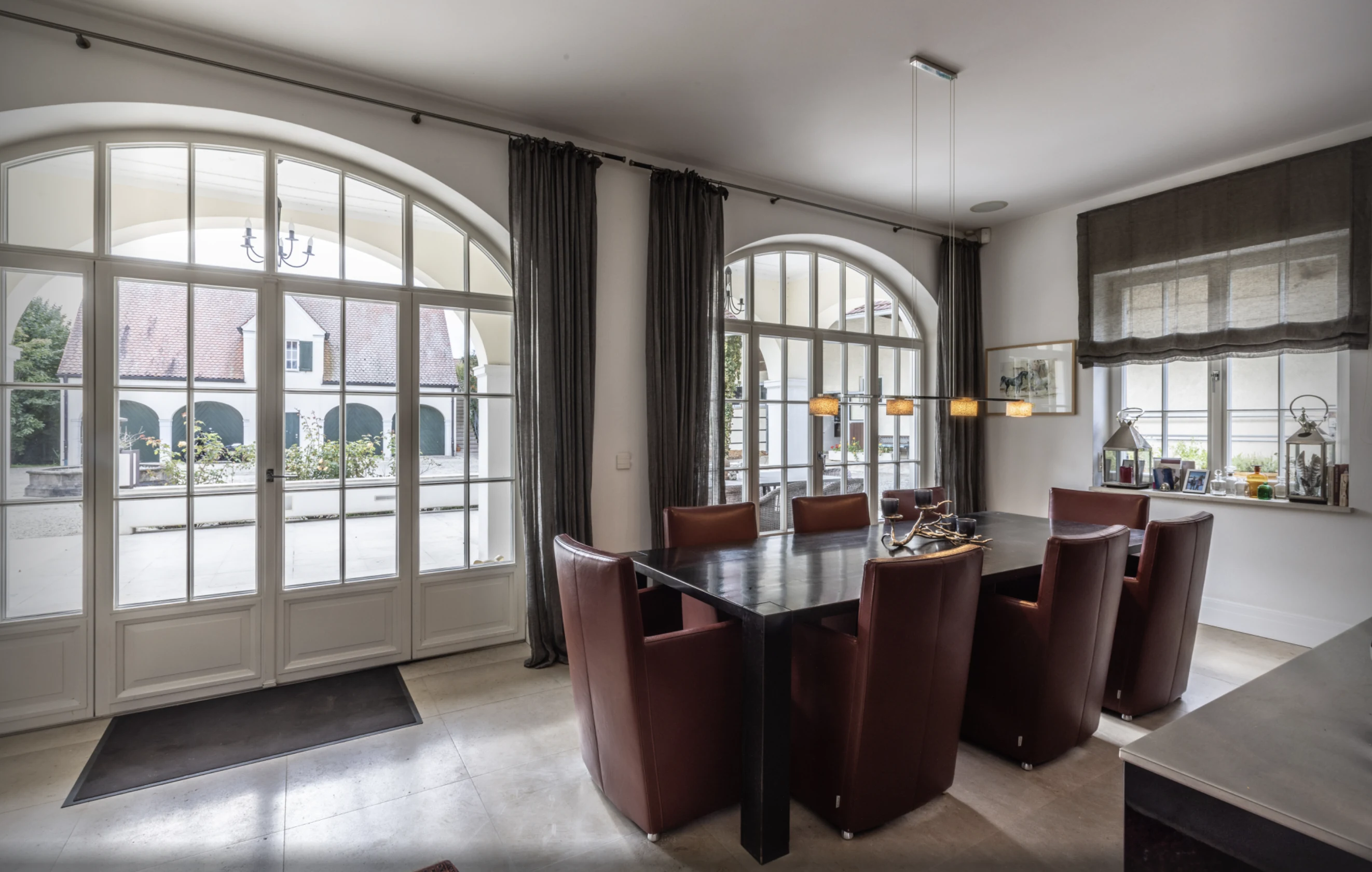 Dining area overlooking the courtyard